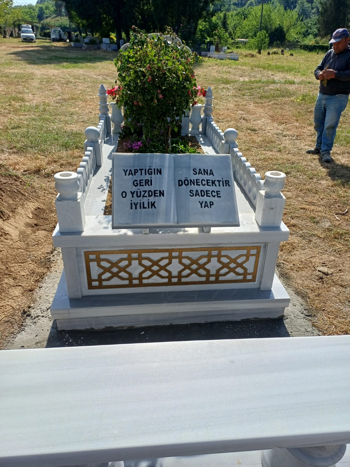 3 BOYUTLU CNC İŞLEMELİ MEZAR